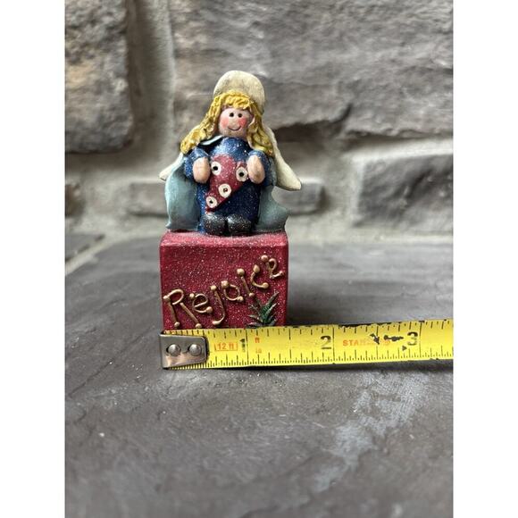 Christmas Angel Figurine Rejoice 3.5” Holiday Decor Cottagecore Vintage Y2K - Picture 8 of 8